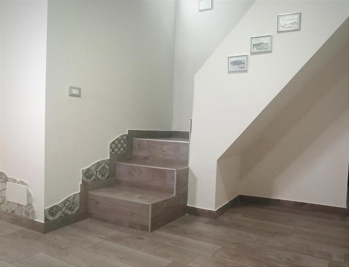 Napoli Pop Chiaia Apartamento Exterior foto